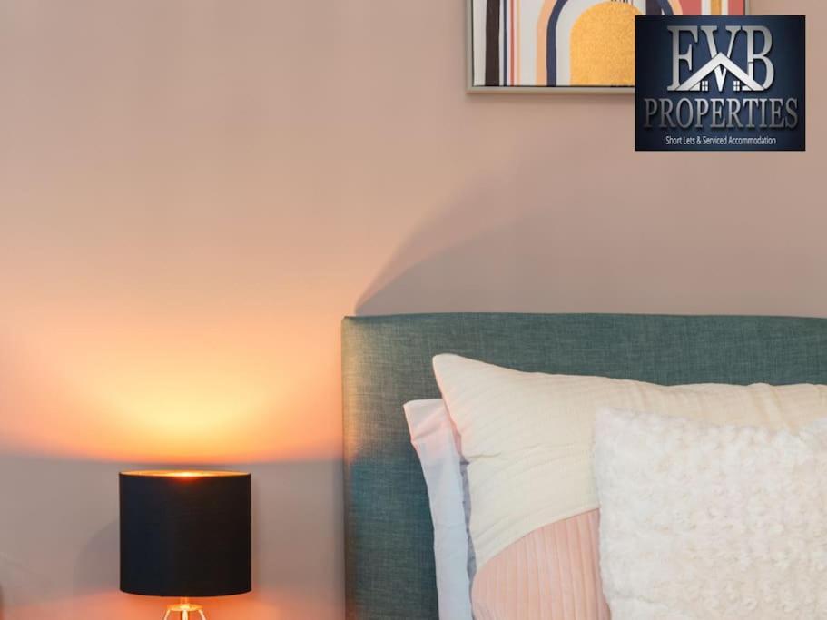 Charming Cosy Getaway Ideal For Leisure & Business Southampton Buitenkant foto