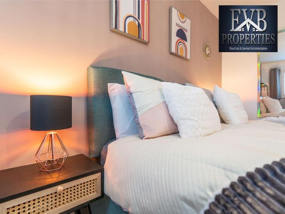 Charming Cosy Getaway Ideal For Leisure & Business Southampton Buitenkant foto